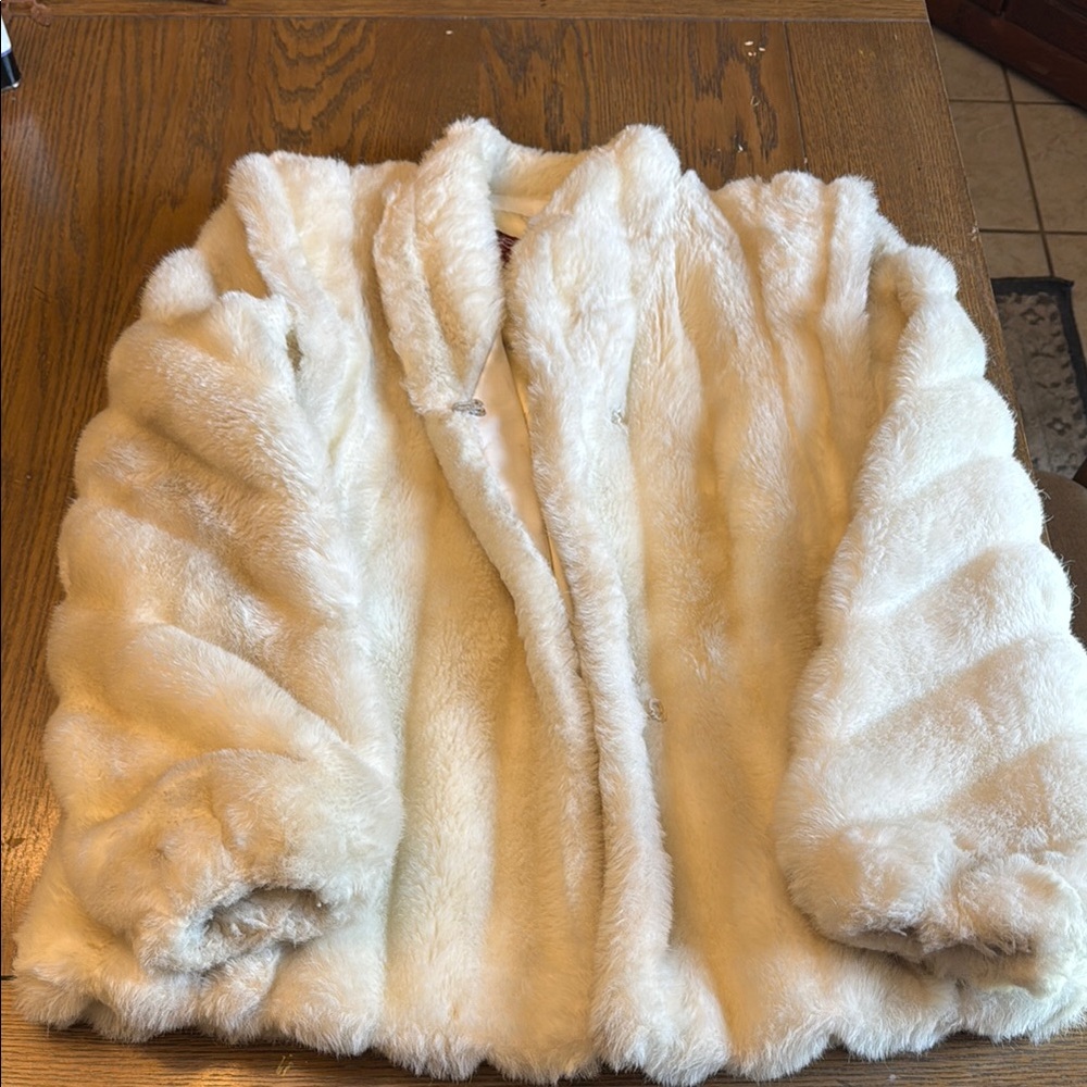 Vintage Sasson Cream Fur Coat